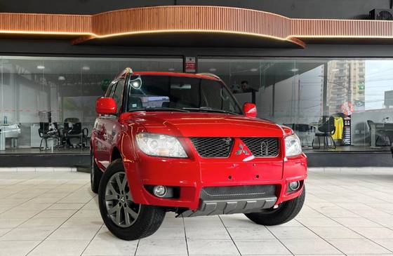 MITSUBISHI PAJERO TR4 2.0 4X2 16V 140CV FLEX 4P AUTOMÁTICO MITSUBISHI PAJERO TR4 2.0 4X2 16V 140CV FLEX 4P AUTOMÁTICO